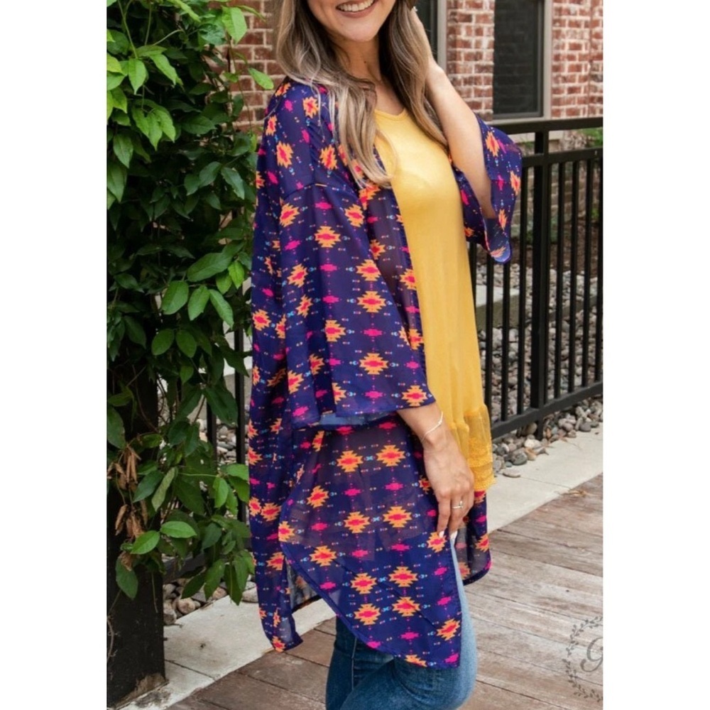 Grace & Emma Purple/Pink Aztec Print Colorful Western Duster Kimono Shawl - Picture 2 of 7
